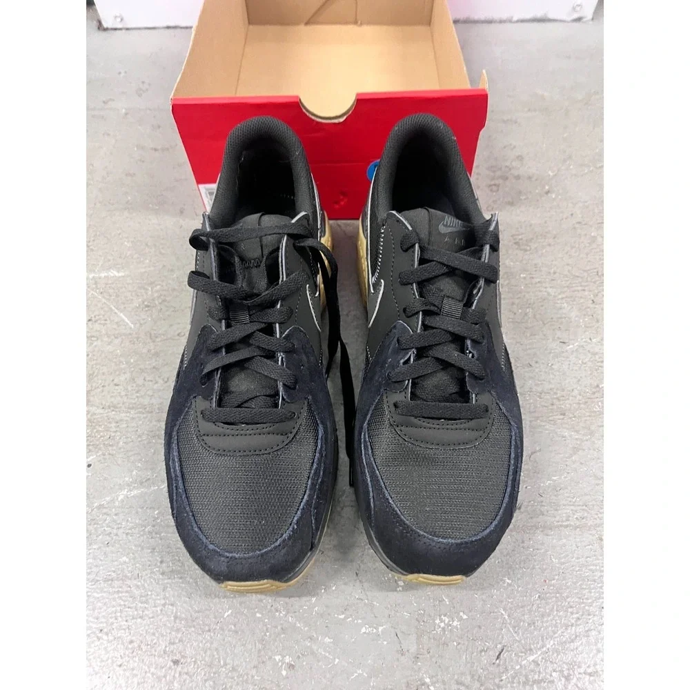 Nike Air Max Excee HV0928-010‎ Sneakers Mens 10.5D Black Gum Suede Running Shoes